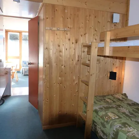 Apartment Grand Arbois - 4 Personnes Au Coeur De La Station D'arc 1800 Dans Le Village Des Villards, Proche Des Pistes Et Des Commerces Mae-1973 *