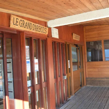 Grand Arbois - 4 Personnes Au Coeur De La Station D'arc 1800 Dans Le Village Des Villards, Proche Des Pistes Et Des Commerces Mae-1973 Apartment *
